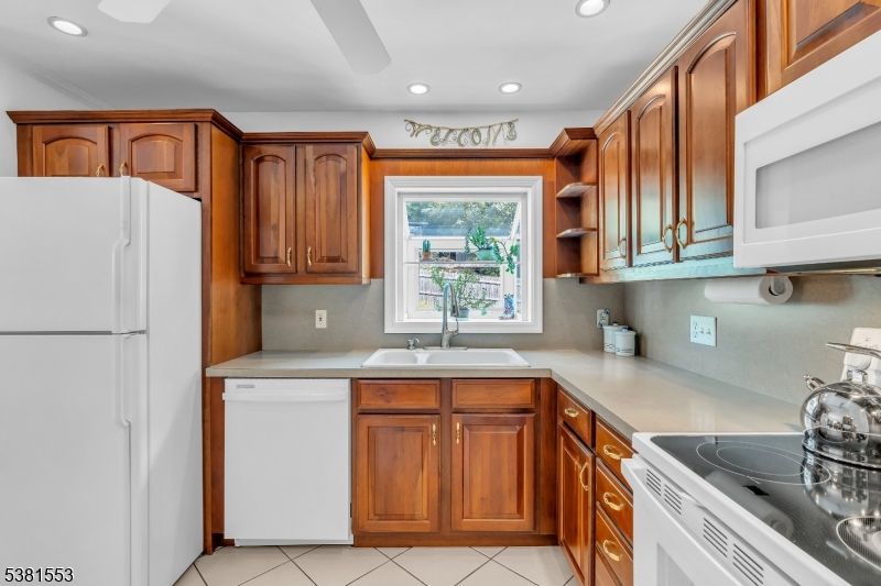 Interior, Kitchen, Recessed Lighting