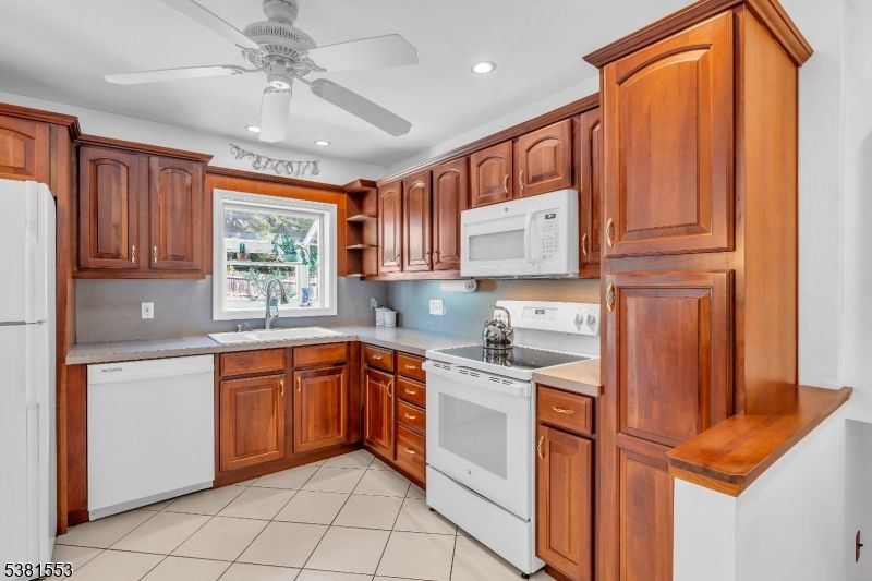Interior, Kitchen, Recessed Lighting