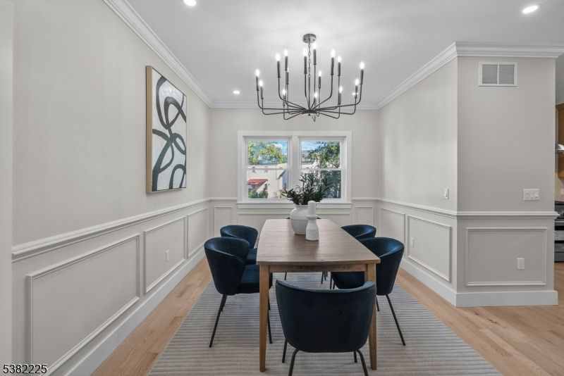 Chandelier, Dining room, Interior, Recessed Lighting, Wood Texture Flooring