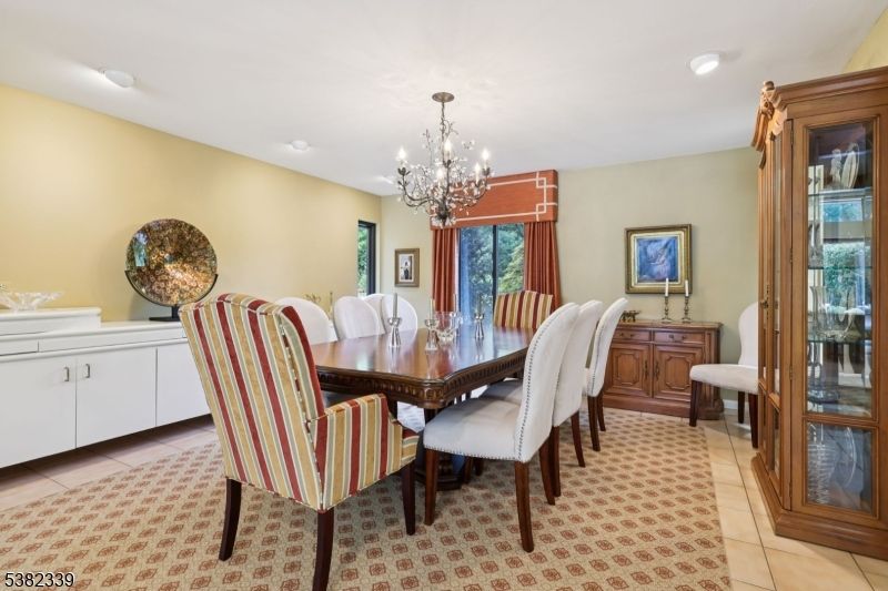 Chandelier, Dining room, Interior, Recessed Lighting
