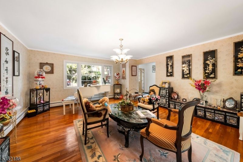 Chandelier, Dining room, Interior, Living room, Wood Texture Flooring