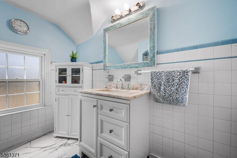Bathroom, Interior, Marble