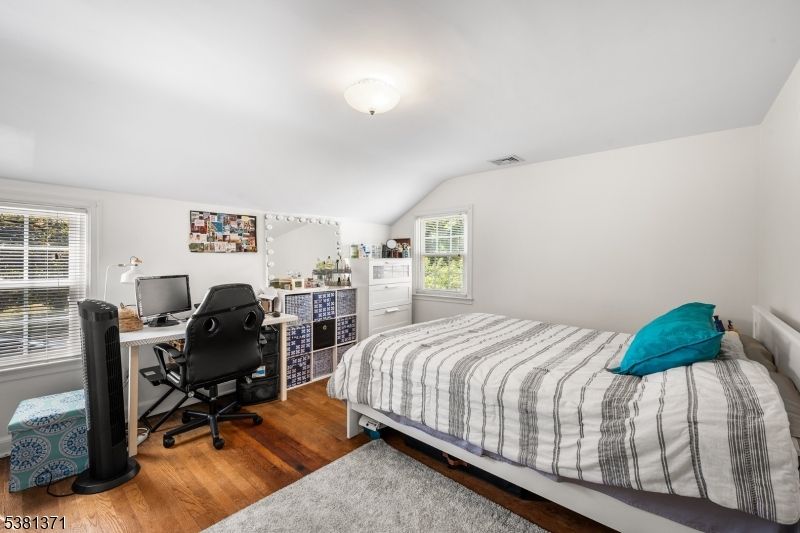 Bedroom, Home Office, Interior, Wood Texture Flooring