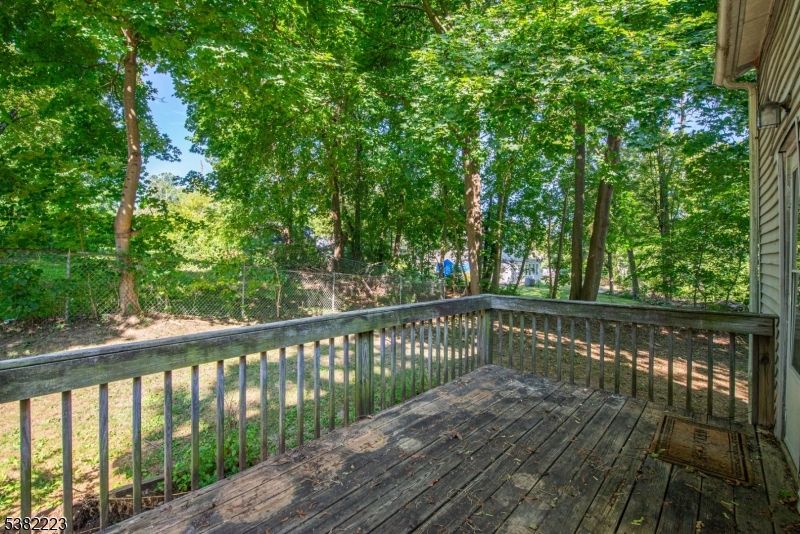 Exterior, Wood Texture Flooring