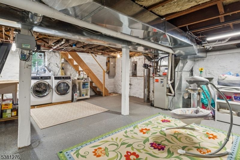 Interior, Utility Closets, Washer