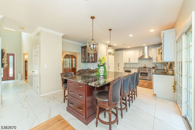 Chandelier, Interior, Kitchen, Marble, Pendant Lights, Recessed Lighting, Stainless Steel Appliances