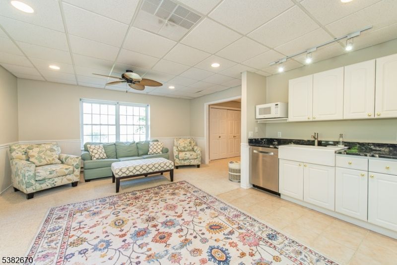 Interior, Kitchen, Living room, Recessed Lighting, Stainless Steel Appliances