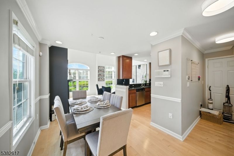 Dining room, Interior, Kitchen, Recessed Lighting, Wood Texture Flooring