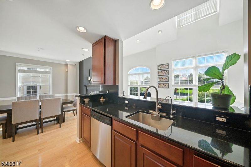 Dining room, Interior, Kitchen, Recessed Lighting, Wood Texture Flooring