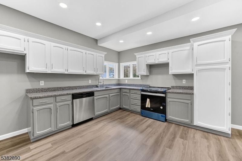 Interior, Kitchen, Recessed Lighting, Wood Texture Flooring