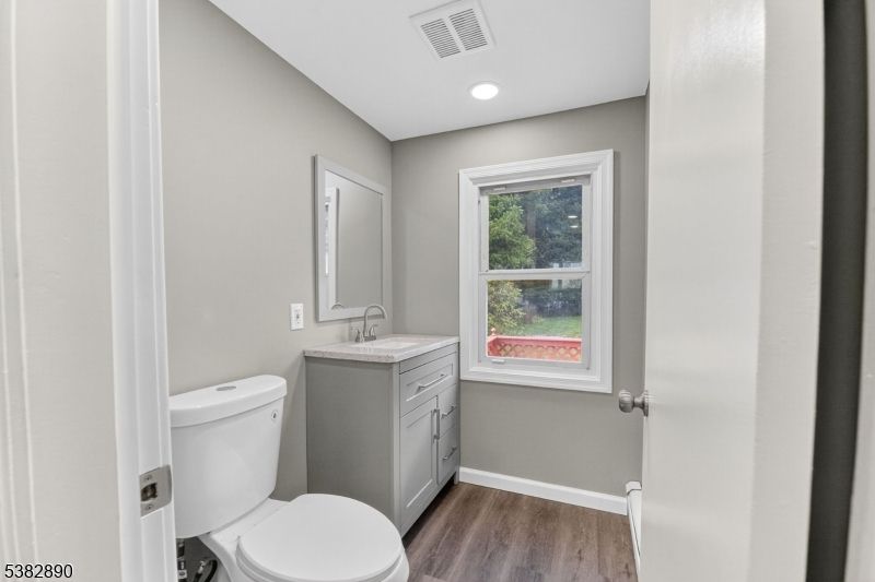 Bathroom, Interior, Recessed Lighting, Wood Texture Flooring