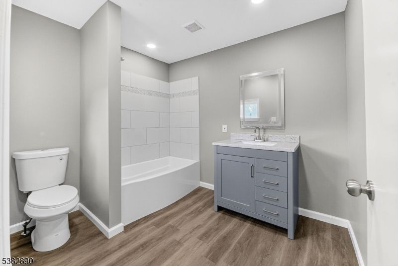 Bathroom, Interior, Recessed Lighting, Wood Texture Flooring