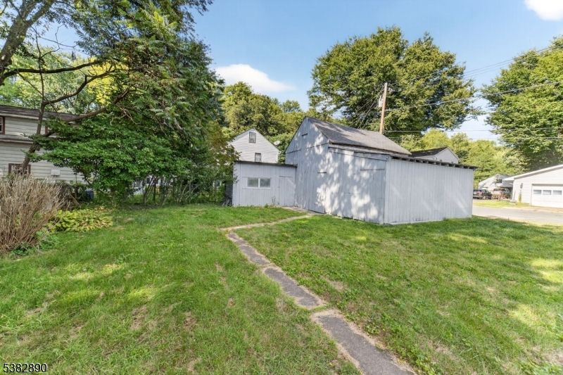 Backyard, Detached Garage, Exterior
