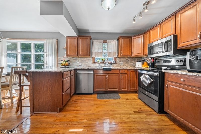 Interior, Kitchen, Wood Texture Flooring