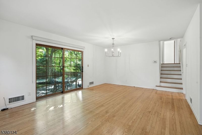 Chandelier, Empty room, Interior, Wood Texture Flooring