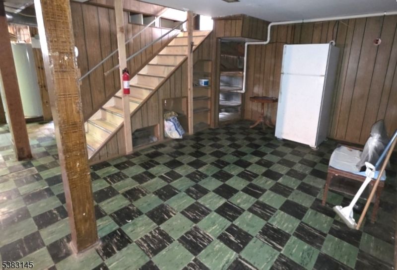 Interior, Wooden Walls