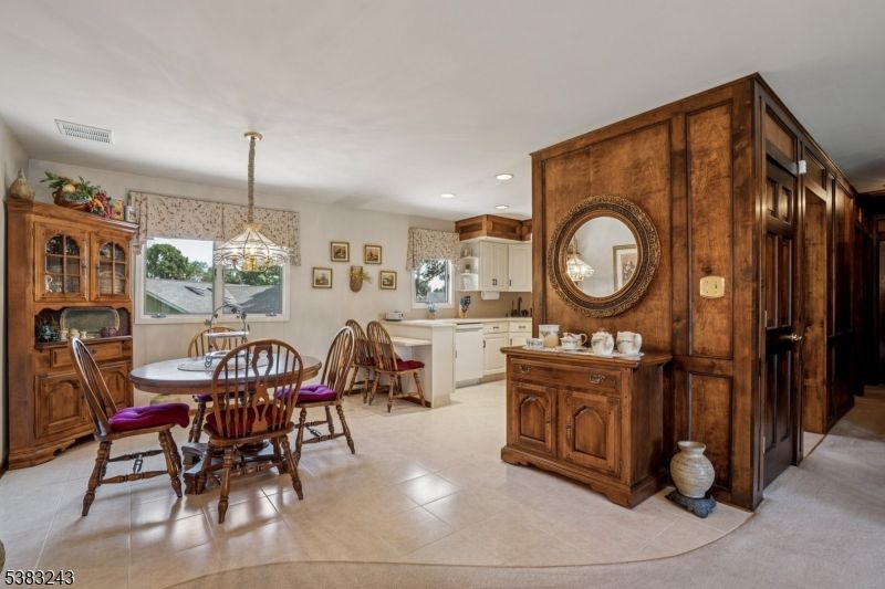 Dining room, Interior, Kitchen, Pendant Lights, Recessed Lighting