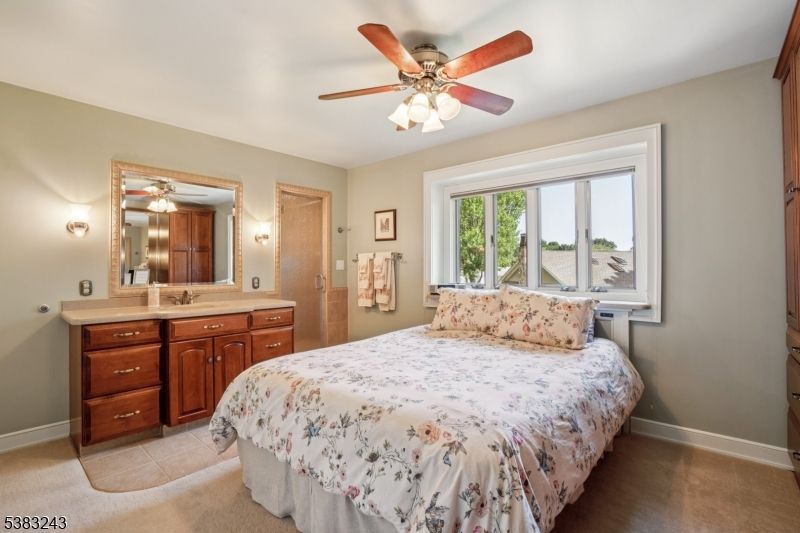 Bathroom, Bedroom, Interior