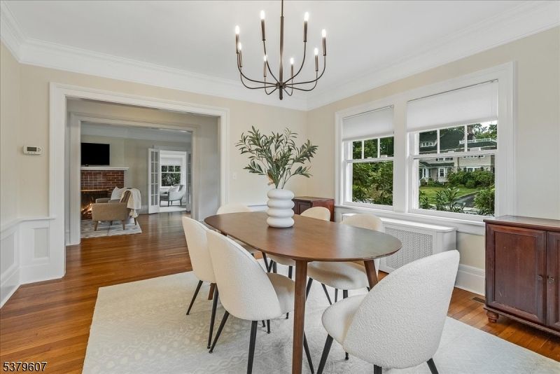 Chandelier, Dining room, Fireplace, Interior, Wood Texture Flooring