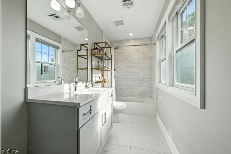 Bathroom, Dual Sink Vanities, Interior, Marble, Recessed Lighting