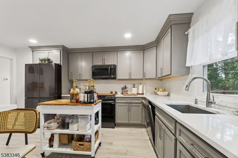 Interior, Kitchen, Recessed Lighting, Wood Texture Flooring
