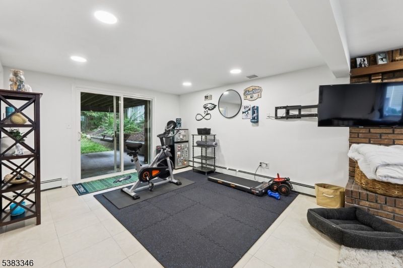 Fitness Equipment, Interior, Recessed Lighting