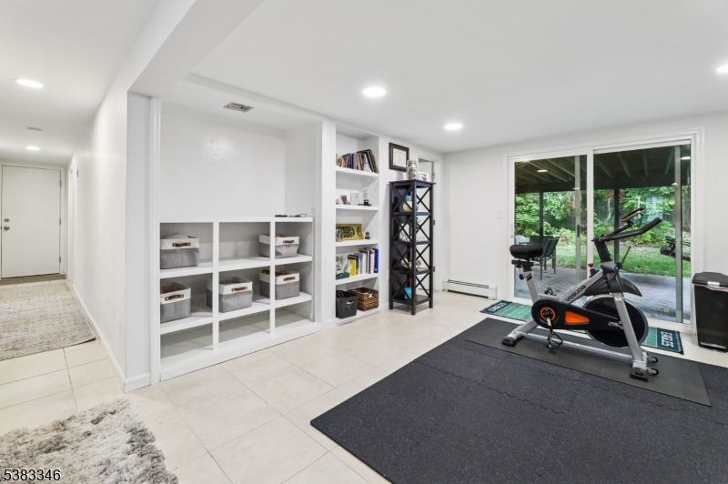 Fitness Equipment, Interior, Recessed Lighting