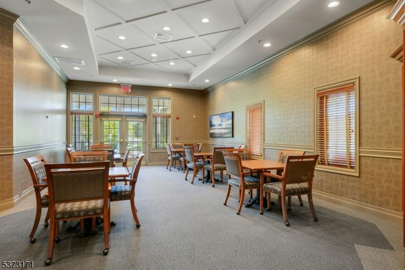 Dining room, Interior, Recessed Lighting