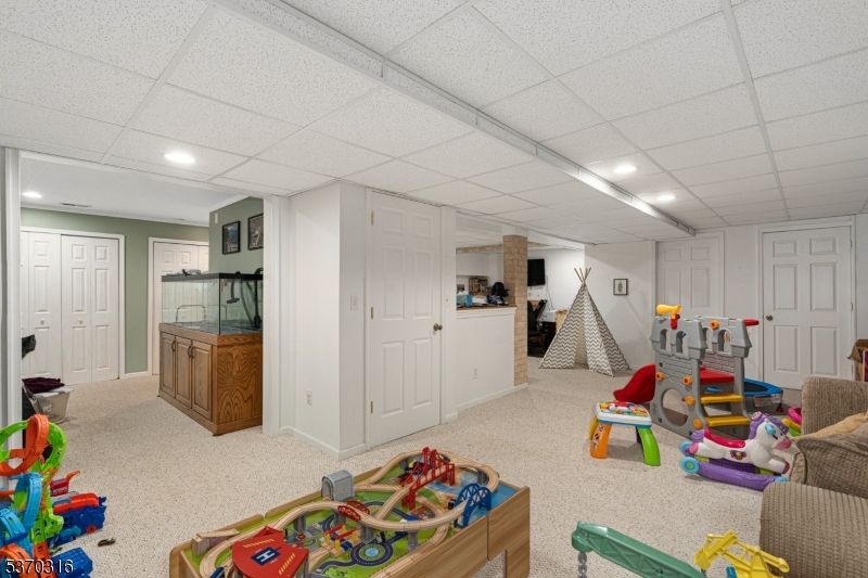 Interior, Recessed Lighting