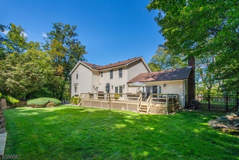 Backyard, Exterior, Hot Tub