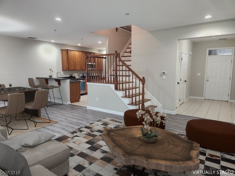 Dining room, Interior, Kitchen, Recessed Lighting