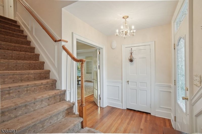Chandelier, Interior, Wood Texture Flooring