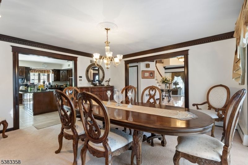 Chandelier, Dining room, Interior
