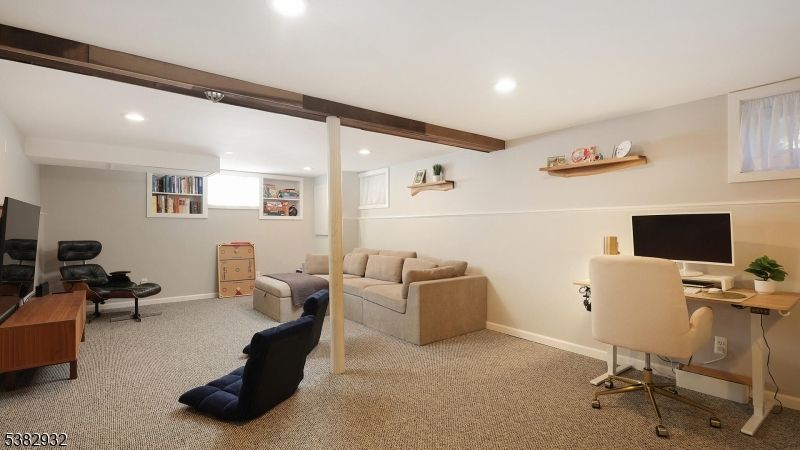 Home Office, Interior, Recessed Lighting, Wooden Beams