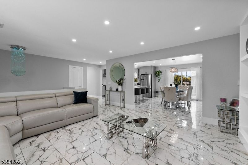 Chandelier, Dining room, Interior, Kitchen, Living room, Marble, Pendant Lights, Recessed Lighting