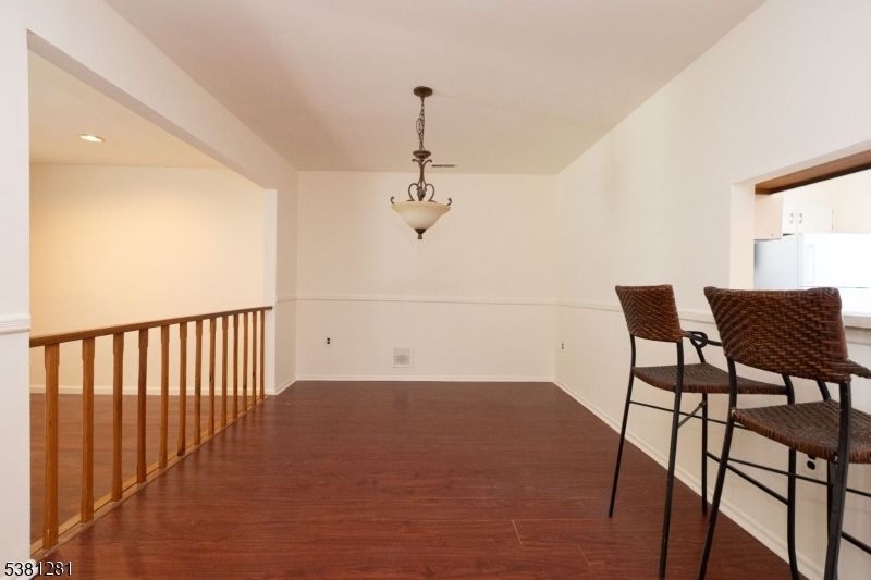 Interior, Pendant Lights, Recessed Lighting, Wood Texture Flooring