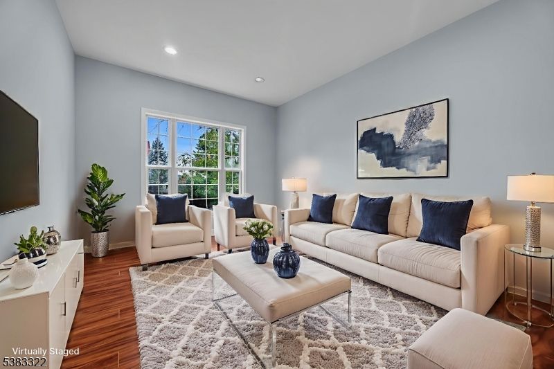 Interior, Living room, Recessed Lighting, Wood Texture Flooring