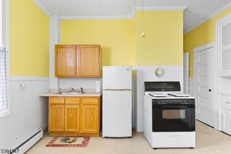Interior, Kitchen, Pendant Lights