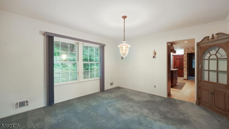 Chandelier, Empty room, Interior, Recessed Lighting