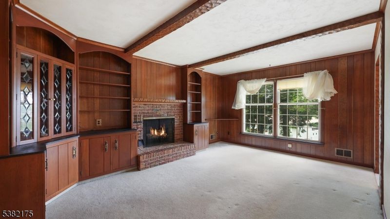 Empty room, Fireplace, Interior, Wooden Beams, Wooden Walls