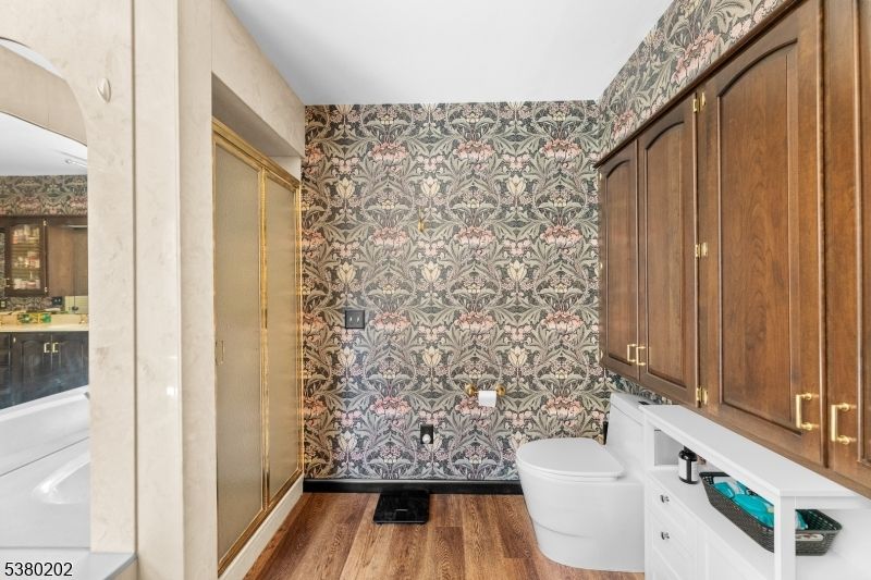 Bathroom, Interior, Wood Texture Flooring