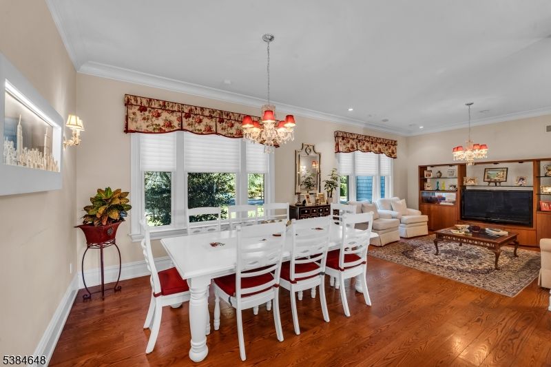 Chandelier, Dining room, Interior, Living room, Recessed Lighting, Wood Texture Flooring