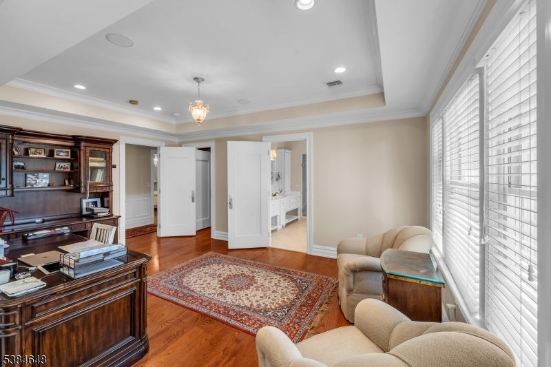 Home Office, Interior, Pendant Lights, Recessed Lighting, Wood Texture Flooring