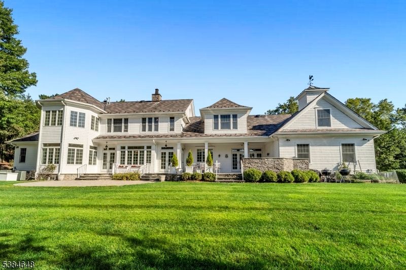 Backyard, Exterior, Facade, Farmhouse