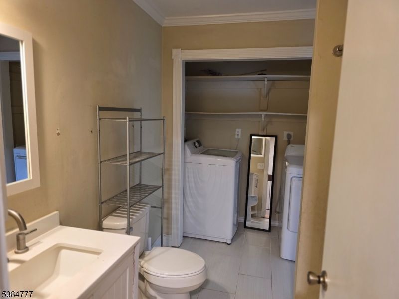 Bathroom, Interior, Washer