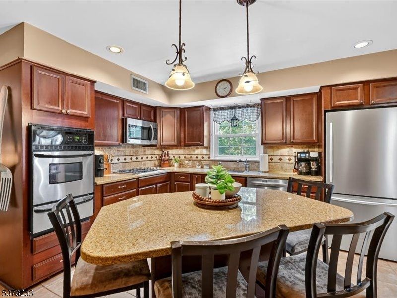 Interior, Kitchen, Pendant Lights, Recessed Lighting, Stainless Steel Appliances