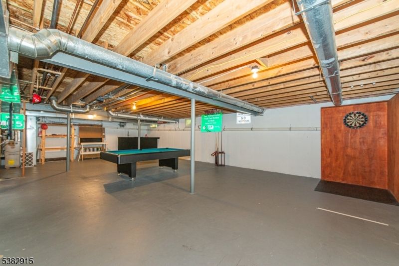 Game Room, Interior, Wooden Beams