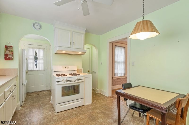 Interior, Kitchen, Pendant Lights