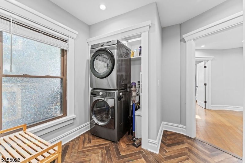 Interior, Recessed Lighting, Utility Closets, Washer, Wood Texture Flooring