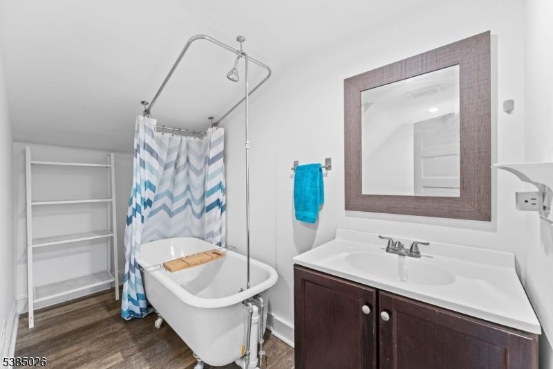Bathroom, Free Standing Baths, Interior, Recessed Lighting, Wood Texture Flooring